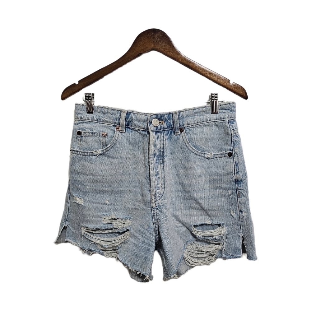 Zara high waist 90s ripped grunge style button light blue jean shorts size 8